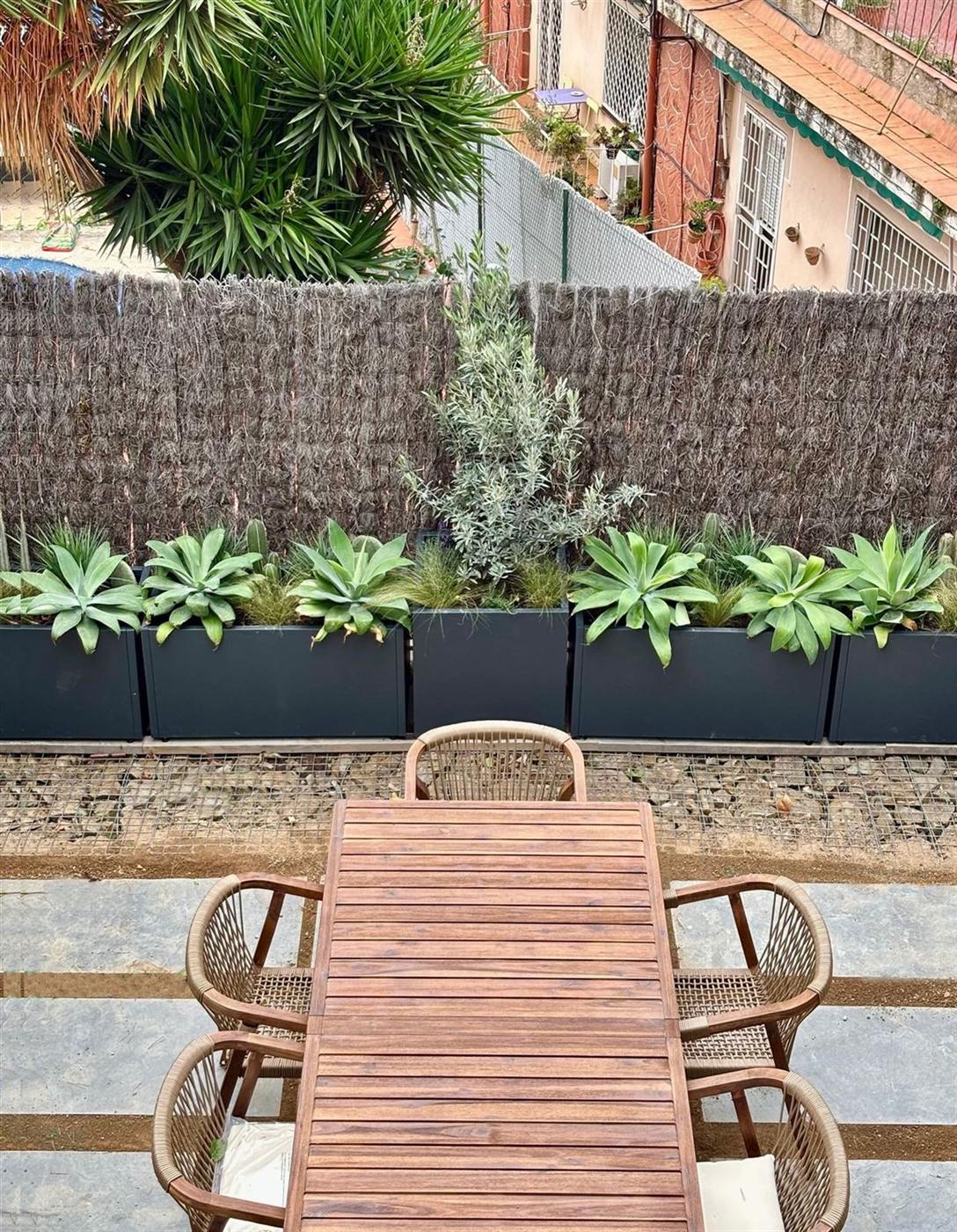 Jardí a Horta-Guinardó — Tropios Gardens